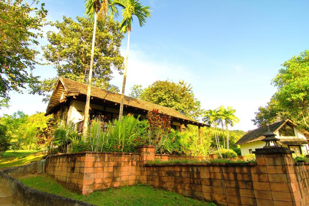 Baanrai Lanna Resort Chiang Mai Buitenkant foto