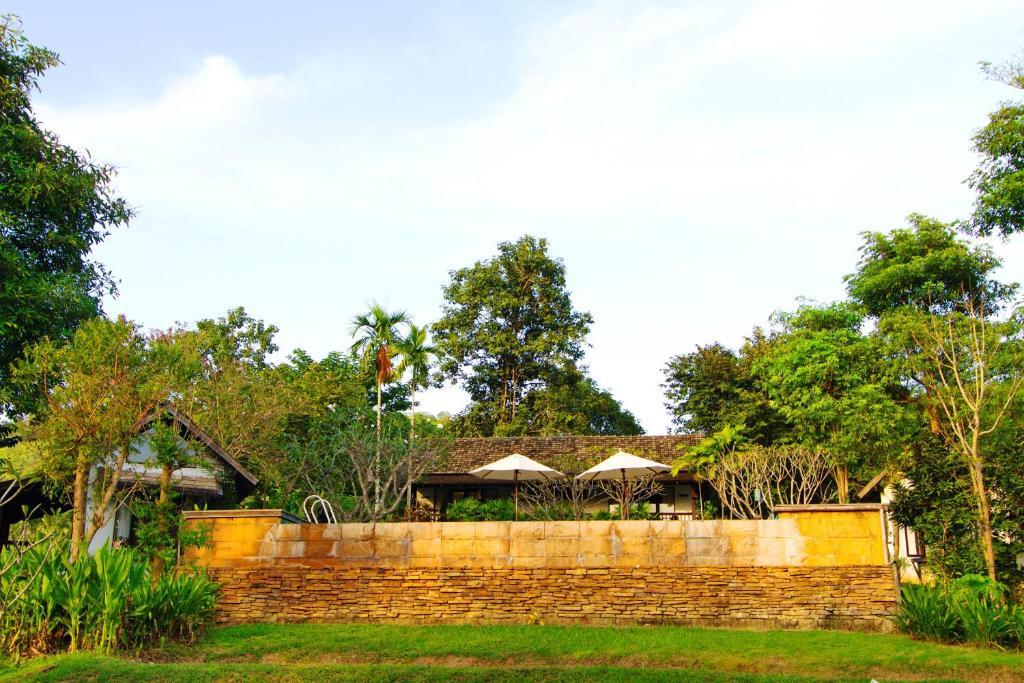 Baanrai Lanna Resort Chiang Mai Buitenkant foto